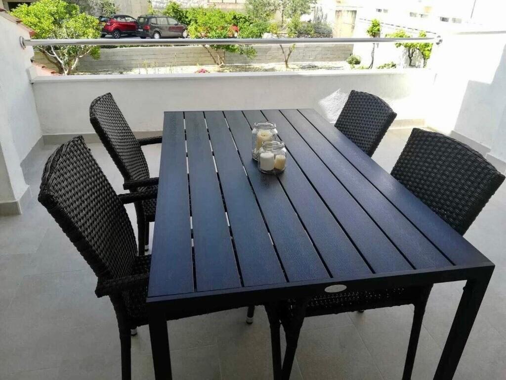 Apartmani “Kresimir” Omiš Eksteriør billede