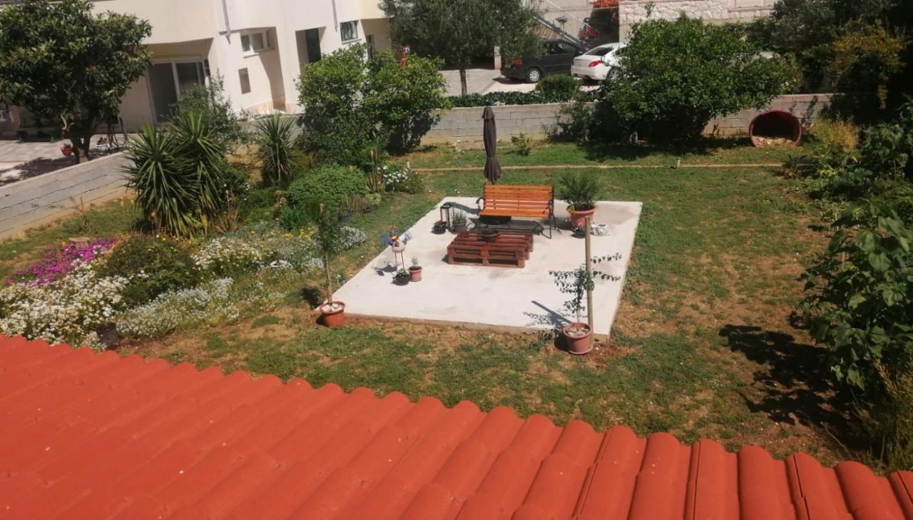 Apartmani “Kresimir” Omiš Eksteriør billede